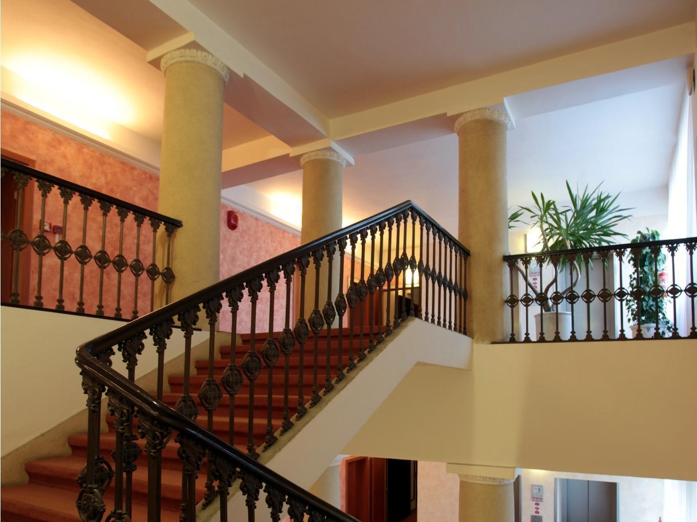 Atlantic Hotel 3*