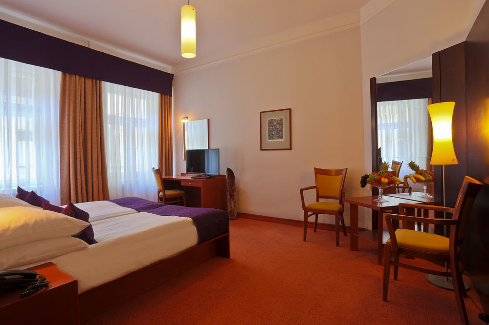 Atlantic 3* Praha